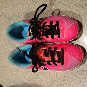 Little girls softball cleats.